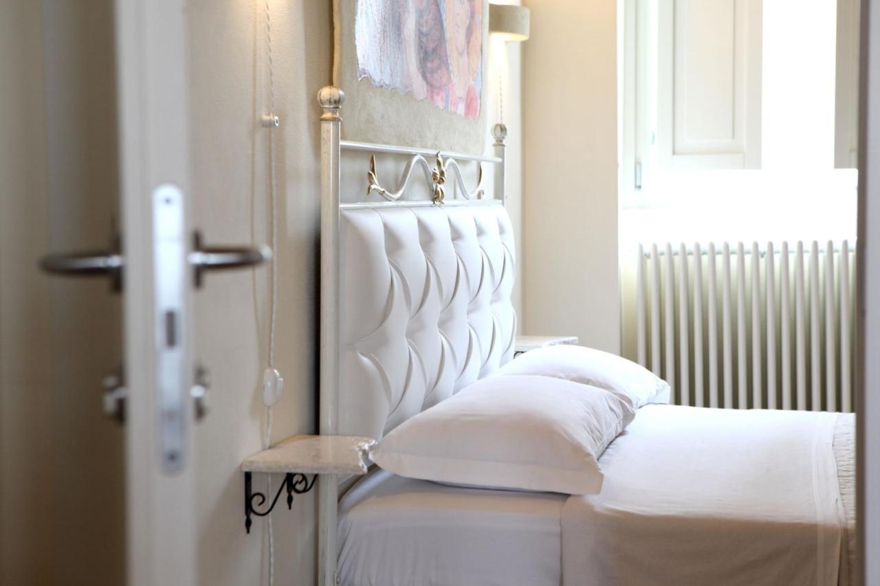 La Pergola Ai Sassi Bed & Breakfast Matera Exterior photo