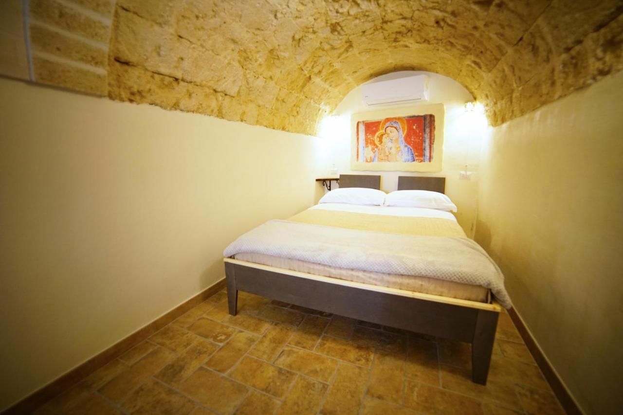 La Pergola Ai Sassi Bed & Breakfast Matera Exterior photo